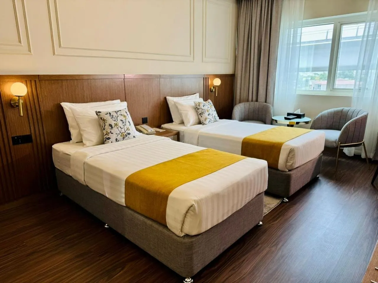 Fortune Plaza Hotel, Dubai Airport