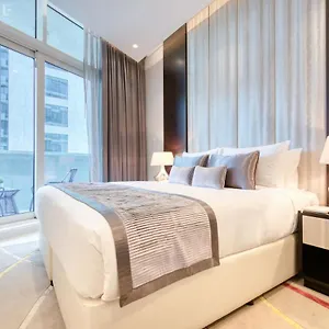 Staycae Upper Crest Downtown View شقة