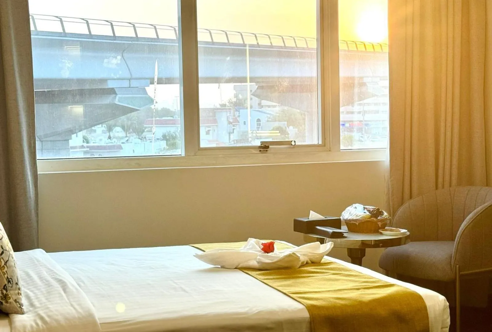 Fortune Plaza Hotel, Dubai Airport Hotel